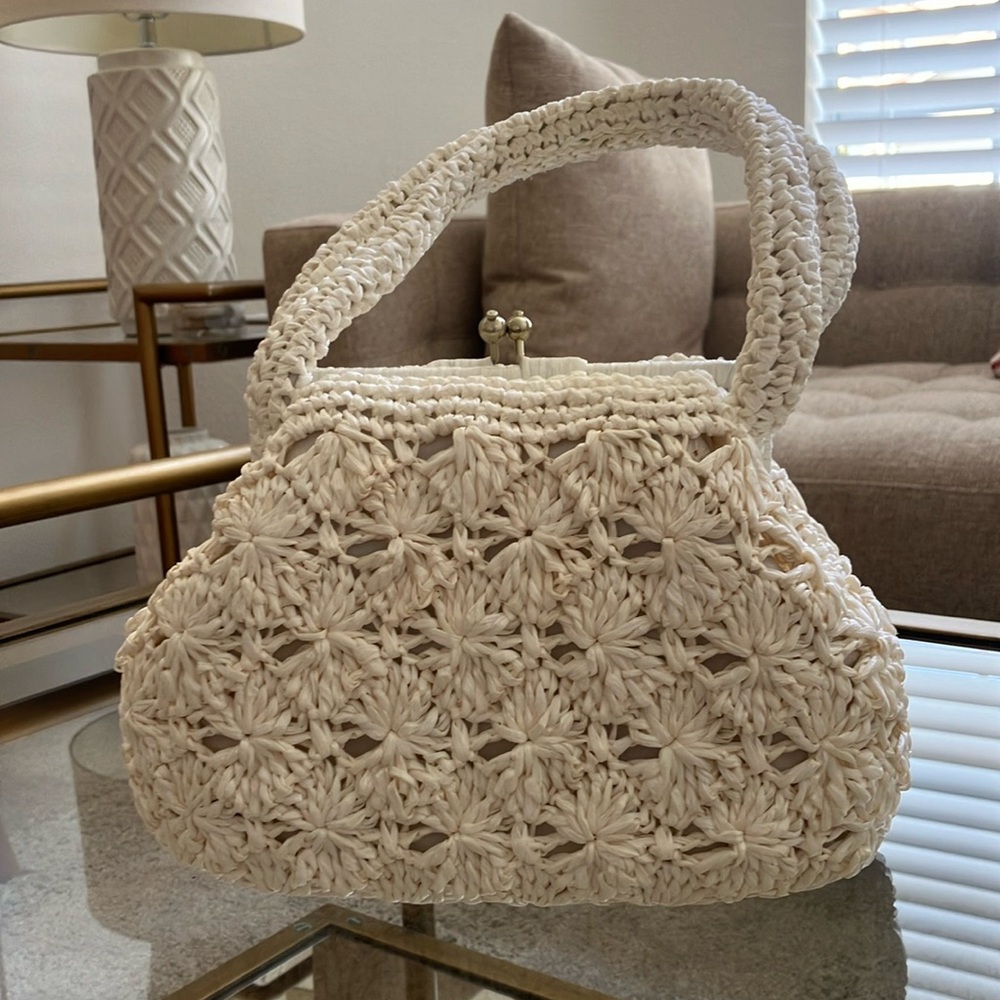 Vintage woven straw bag